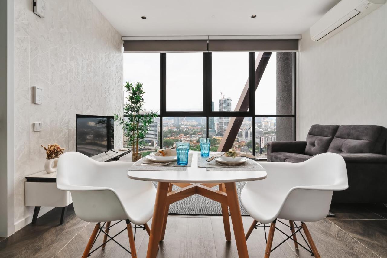 Scarletz Klcc Apartments By Soulasia كوالالمبور المظهر الخارجي الصورة