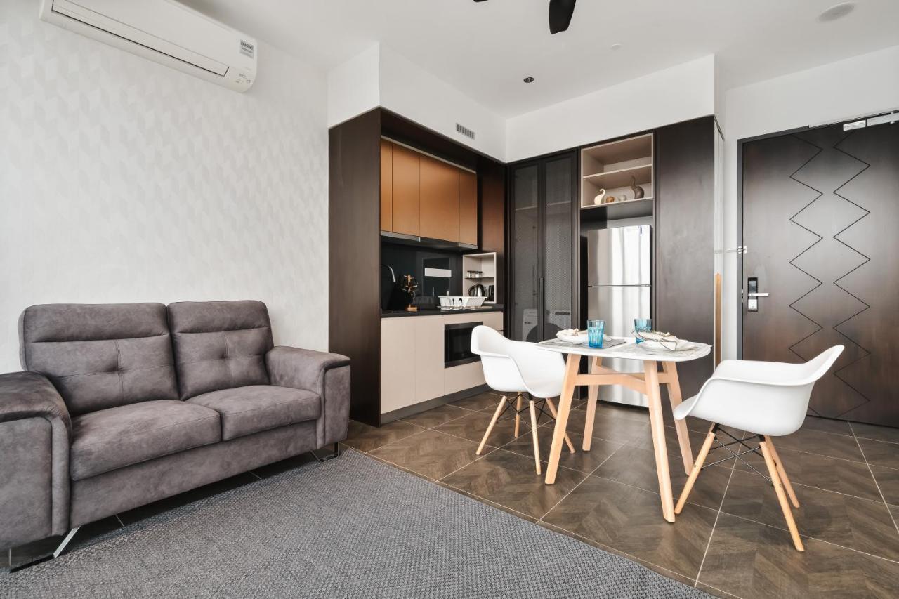 Scarletz Klcc Apartments By Soulasia كوالالمبور المظهر الخارجي الصورة