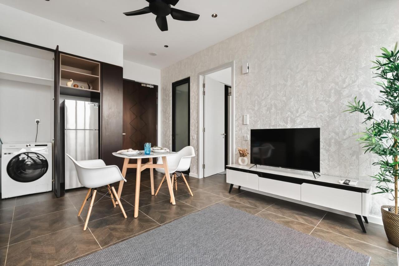 Scarletz Klcc Apartments By Soulasia كوالالمبور المظهر الخارجي الصورة