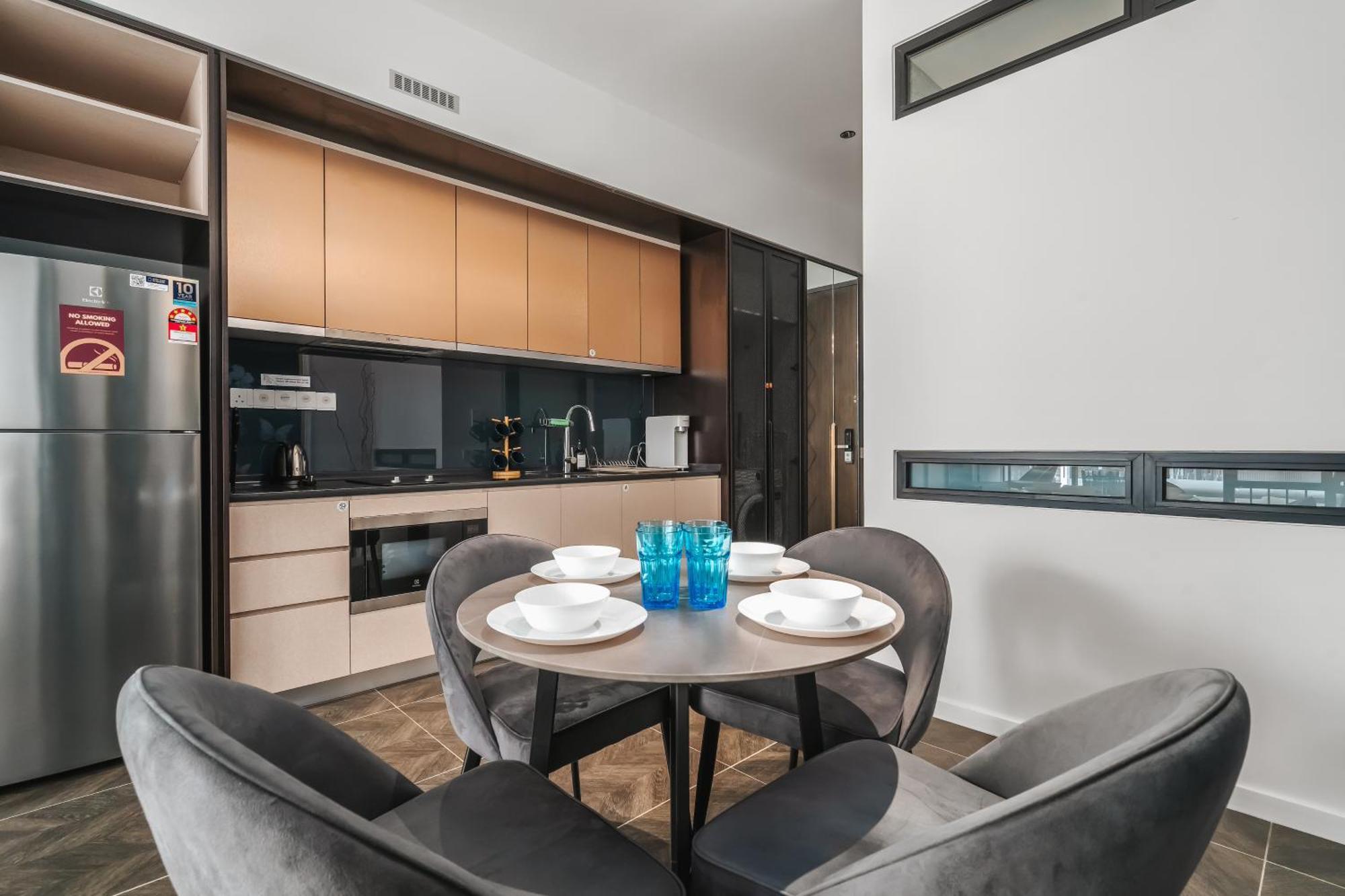 Scarletz Klcc Apartments By Soulasia كوالالمبور المظهر الخارجي الصورة